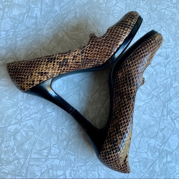 Anne Klein Faux Snakeskin Wilhelm Heels 8.5 - Picture 4 of 8